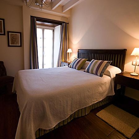 Las Casas Rurales Huerta San Benito Villamayor  Номер фото